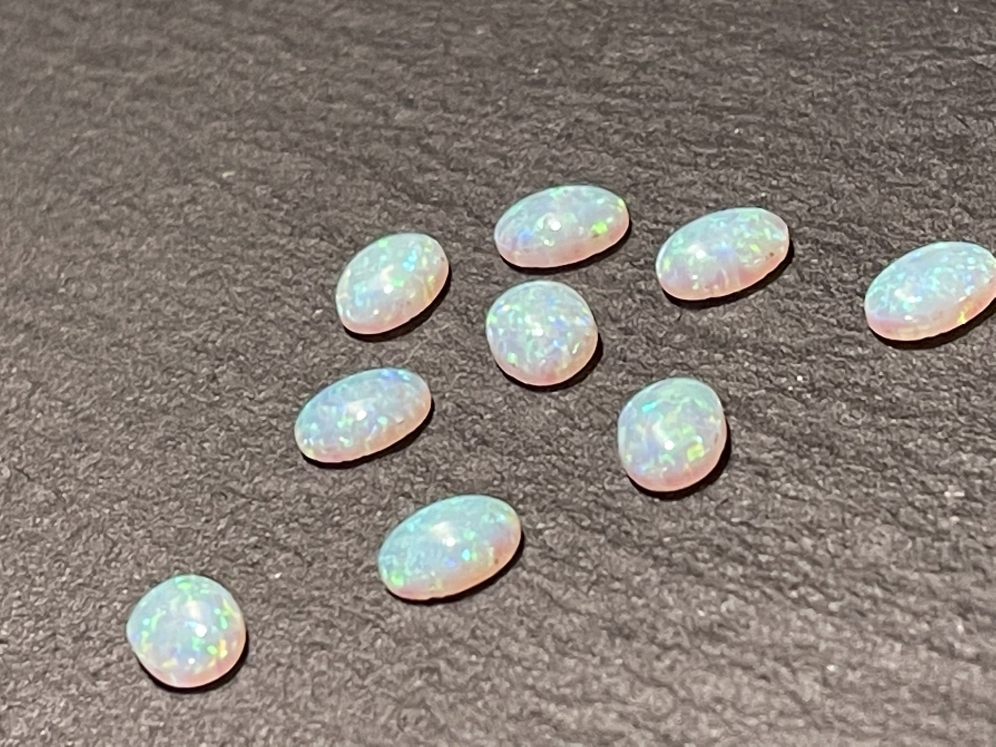 geluk Behoefte aan dienen Opaal betekenis - Herkomst en betekenis van de opaal | Juwelier Jos