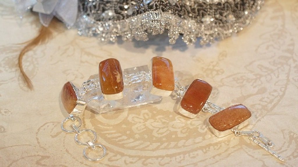 Agaat-bruin-verwerkt-in-armband_1024x576-pi6gnloh4c6k575rrvizint3ikrqn18nwir1ji9ekg