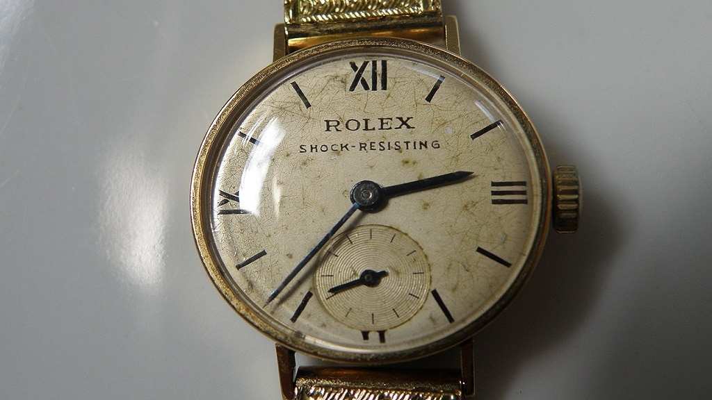 Ook uw vintage Rolex horloge brengt u bij Juwelier Jos ter reparatie.